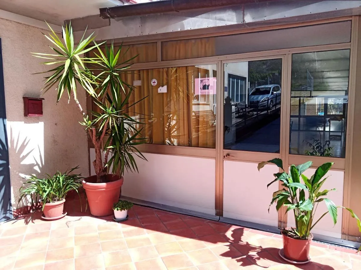 Guest house Rosy Rooms